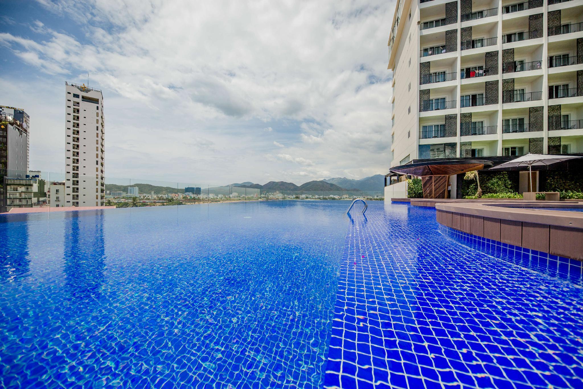 Quinter Central Nha Trang Exterior foto
